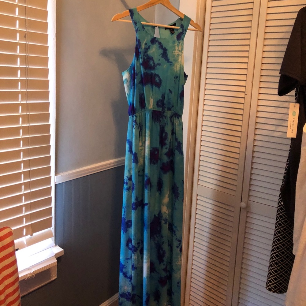 Perfect Easter Dress - Beautiful maxi